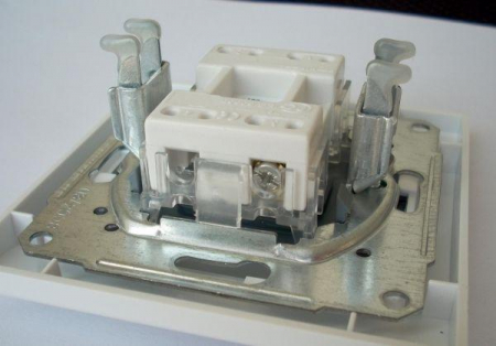 Schneider Electric MGU7.892