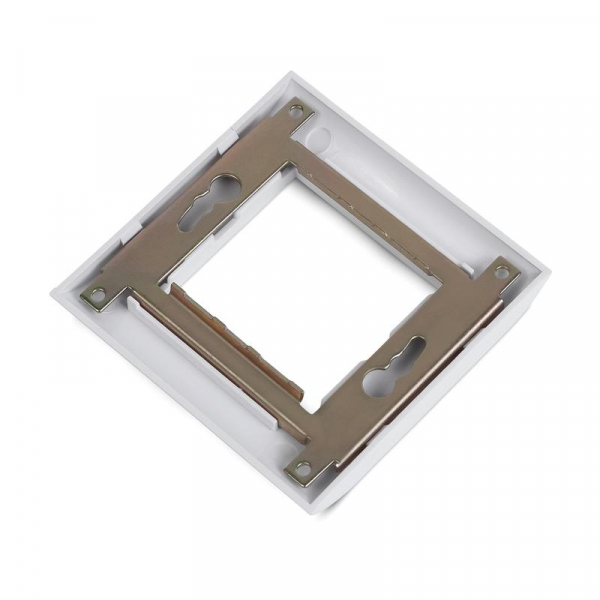 Cabeus 7453c
