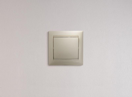 Legrand (группа IEK) 774301