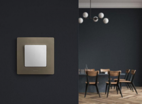 Legrand (группа IEK) 672201
