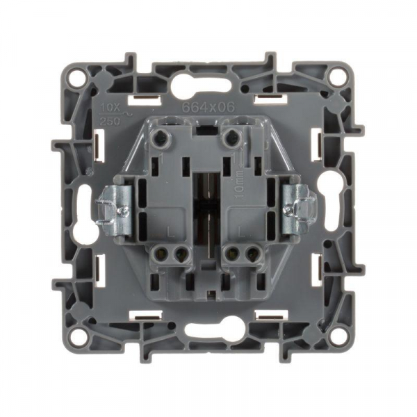 Legrand (группа IEK) 672302