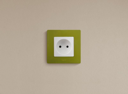 Legrand (группа IEK) 672220