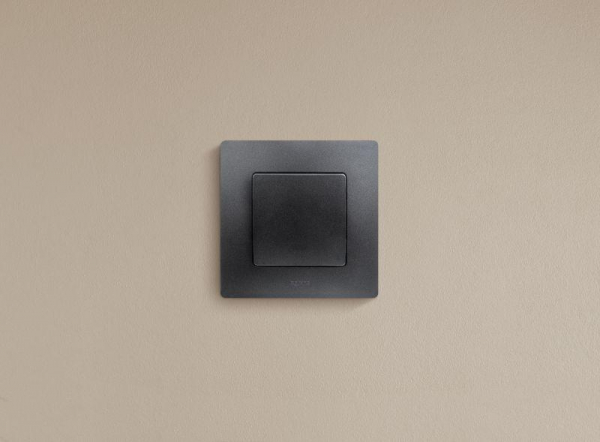 Legrand (группа IEK) 672601