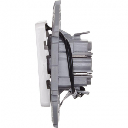 Legrand (группа IEK) 673610