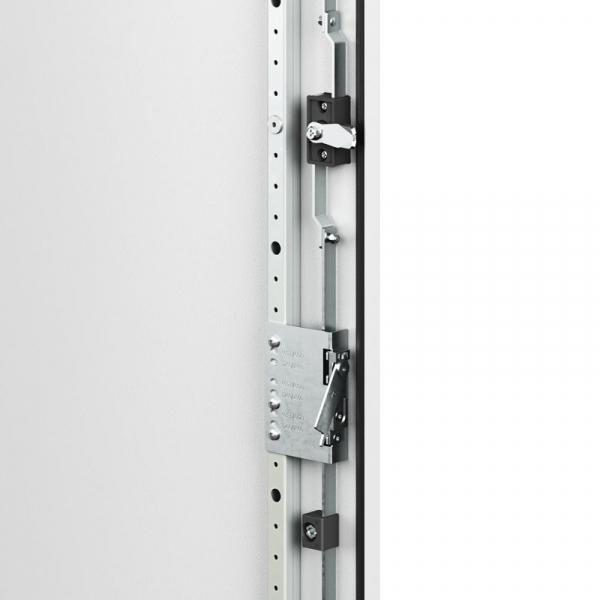 DKC R6NFW166030